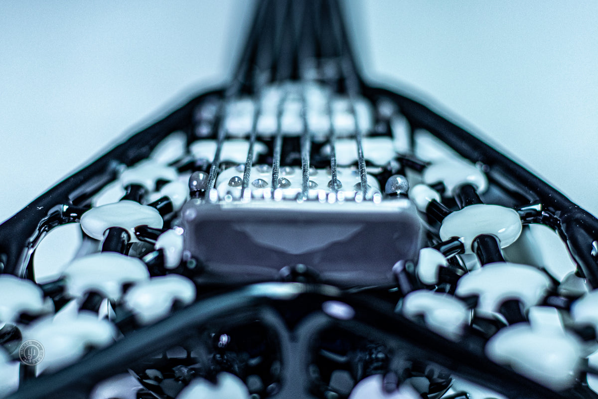 Etai Rahmil Flying V functional glass rig detail